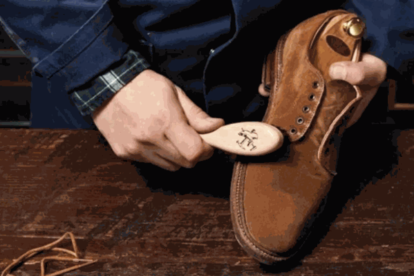 鞋保姆皮革护理